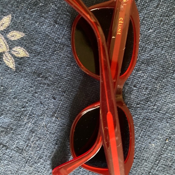 Celine Sunnies - Picture 2 of 4